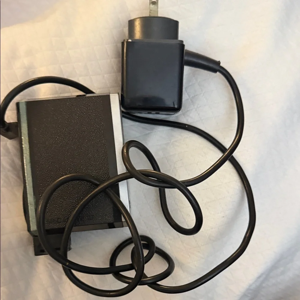 Metz Camera Flash with Cable. untested - Picture 2 of 7